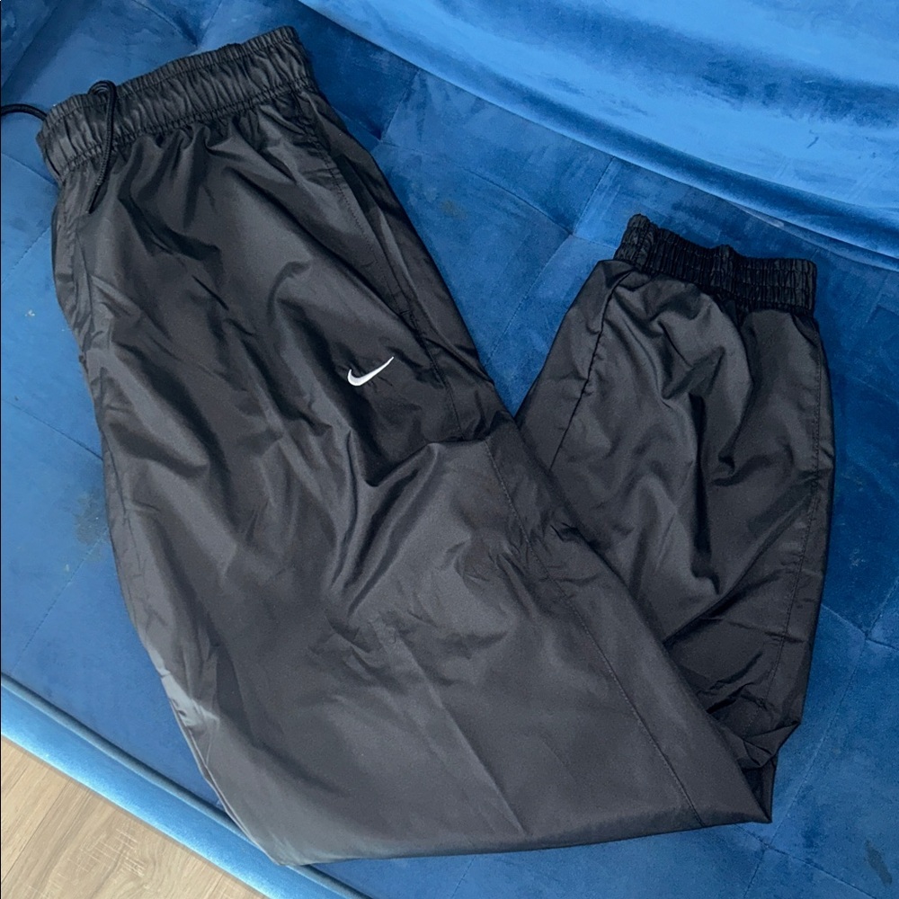NIKE WOMENS Black Athletic Pants *NEW* NEVER WORN but tags were taken off